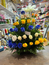 Load image into Gallery viewer, Yelllow, blue white roses
