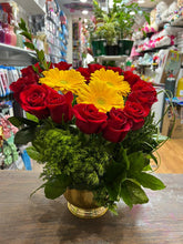 Load image into Gallery viewer, Heart with Gerberas
