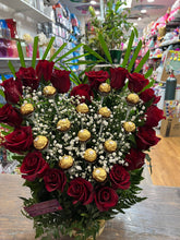 Load image into Gallery viewer, Heart with chocolate
