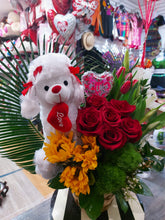 Load image into Gallery viewer, I love you arrangement
