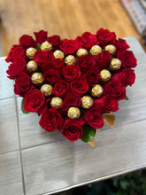 Load image into Gallery viewer, Heart with chocolate

