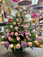 Load image into Gallery viewer, Pink Cala lily arrangements
