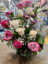 Load image into Gallery viewer, Purple roses

